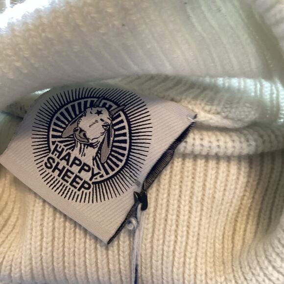 HAPPY SHEEP BLUE/WHITE NWT SWEATER SIZE XS (OVERSIZED) 20 INCH PIT TO PIT 1218 - Picture 7 of 7